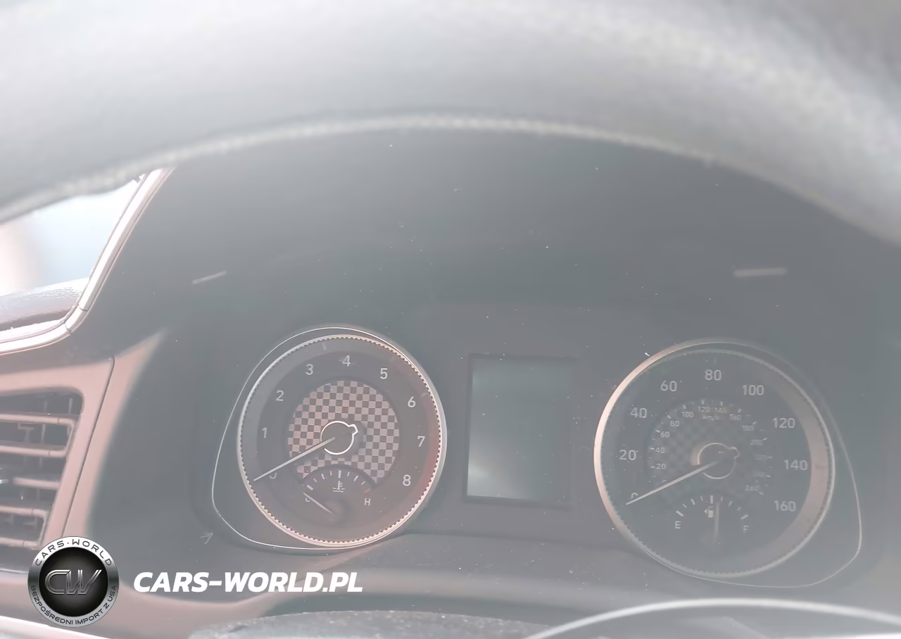 2019 Hyundai Elantra Sel VIN:5NPD84LF7KH437940 - 7