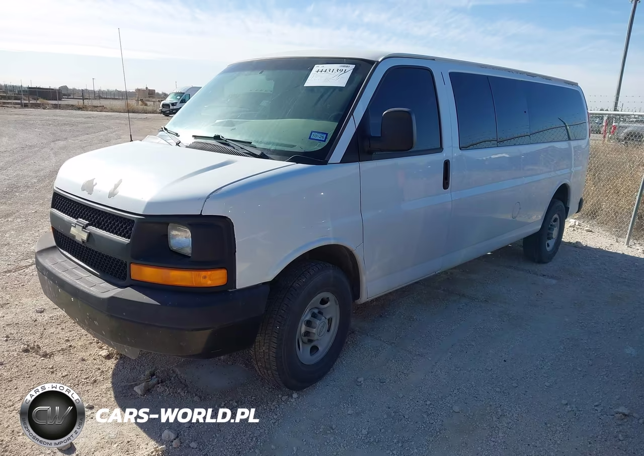 2008 Chevrolet Express Ls VIN:1GAHG39K681170110 - 2