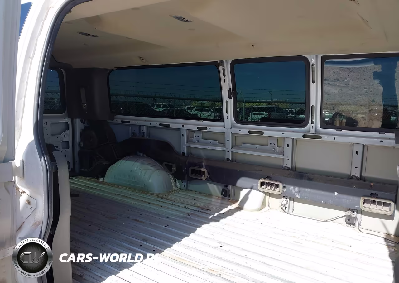 2008 Chevrolet Express Ls VIN:1GAHG39K681170110 - 8