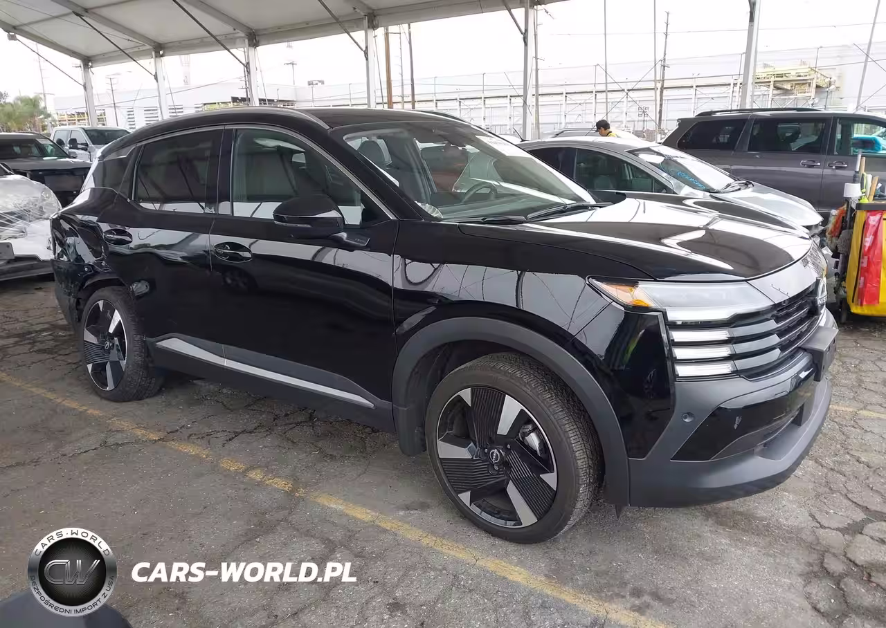 2025 Nissan Kicks Sr Fwd