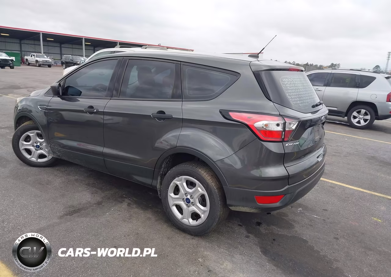 2018 Ford Escape S VIN:1FMCU0F7XJUC88007 - 3