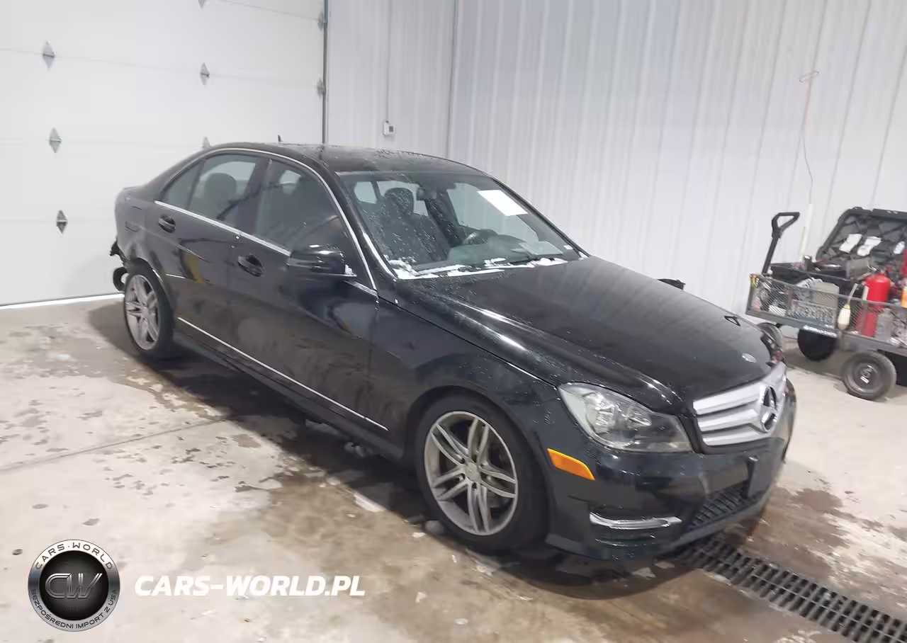 2013 Mercedes-Benz C 300 Sport 4Matic