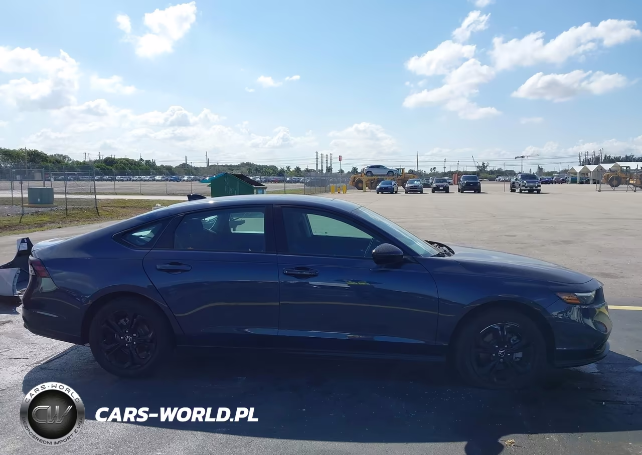 2025 Honda Accord Se VIN:1HGCY1F40SA014999 - 13