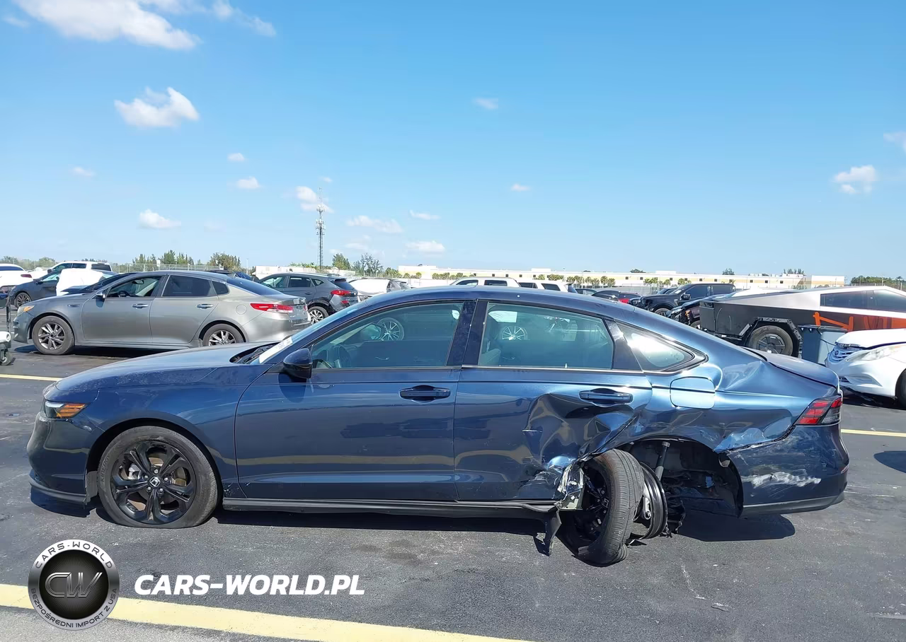 2025 Honda Accord Se VIN:1HGCY1F40SA014999 - 14