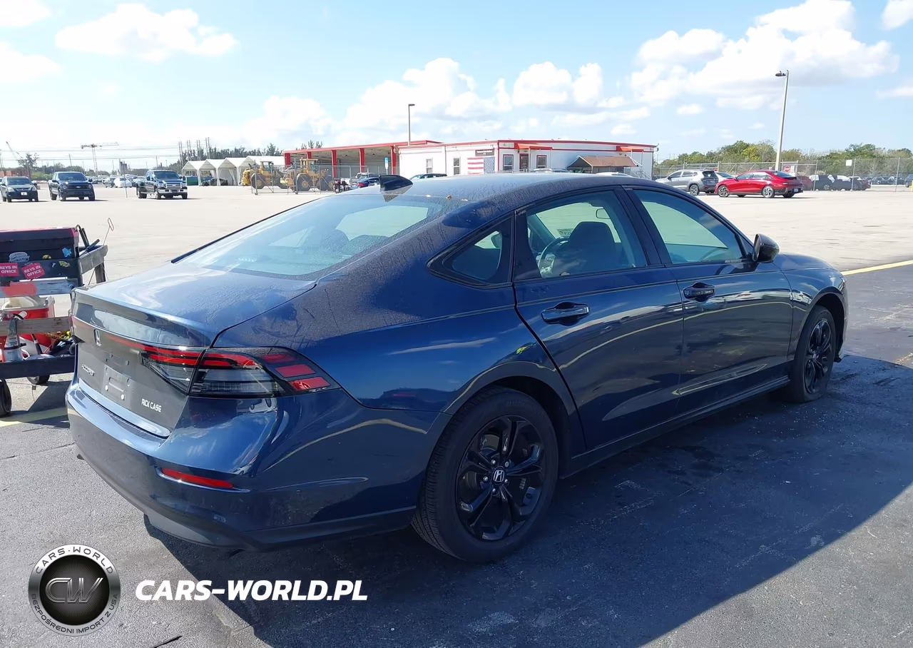 2025 Honda Accord Se VIN:1HGCY1F40SA014999 - 4