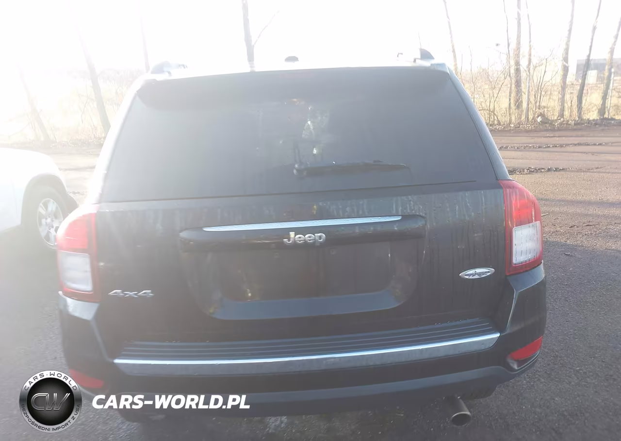 2015 Jeep Compass High Altitude Edition VIN:1C4NJDEB8FD425567 - 16