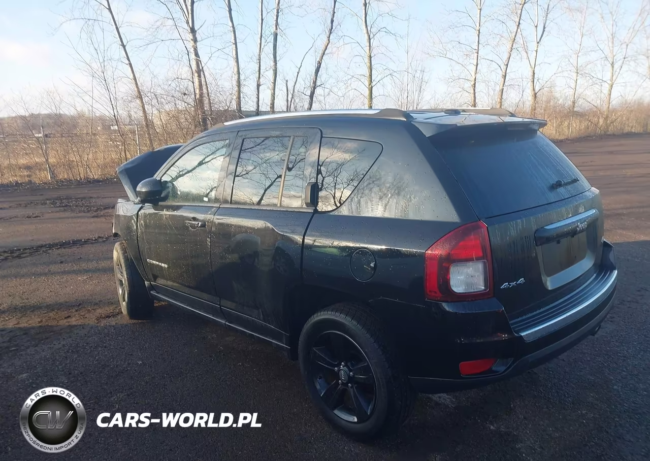 2015 Jeep Compass High Altitude Edition VIN:1C4NJDEB8FD425567 - 3