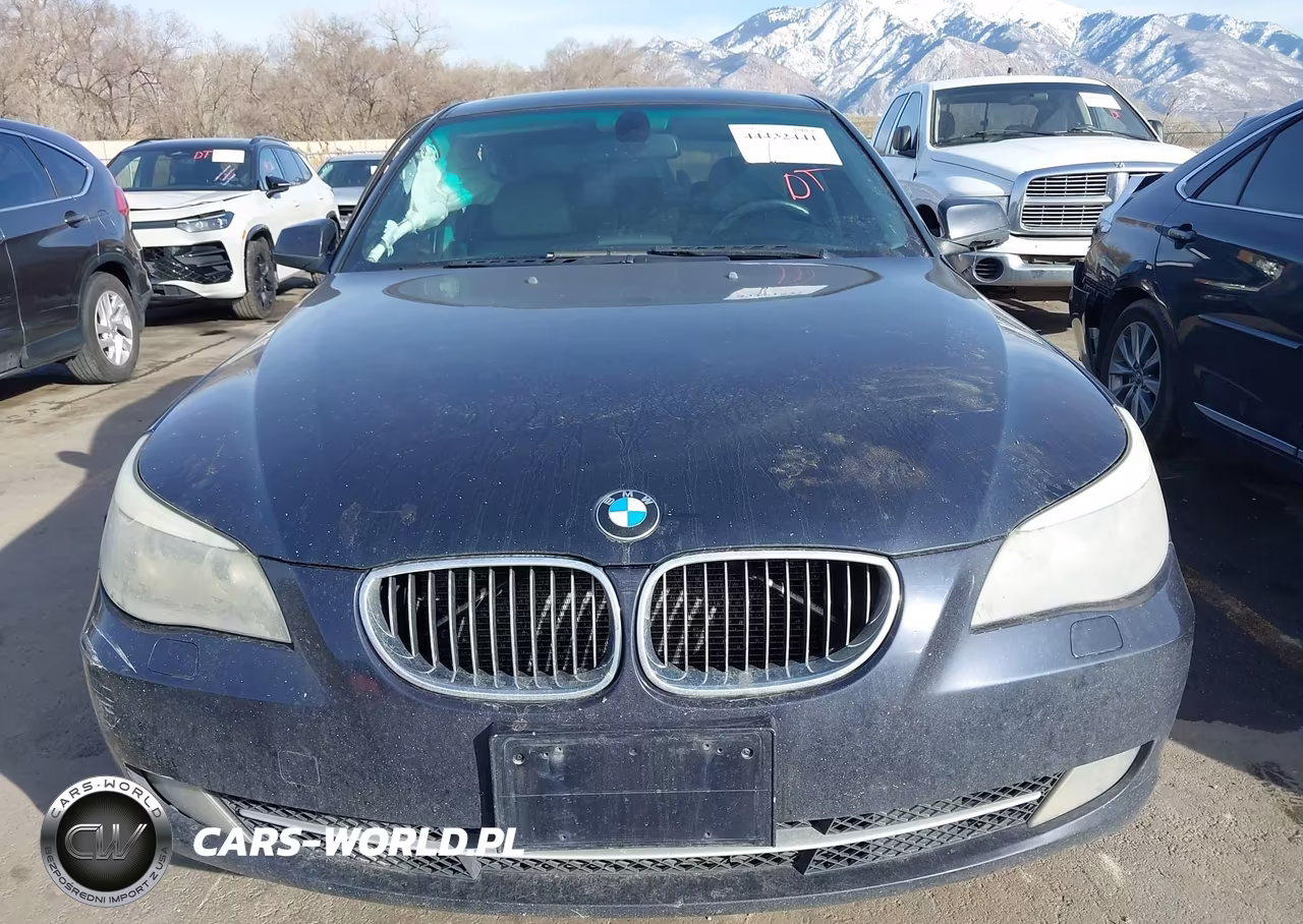 2010 BMW 528I xDrive VIN:WBANV1C52AC388723 - 12