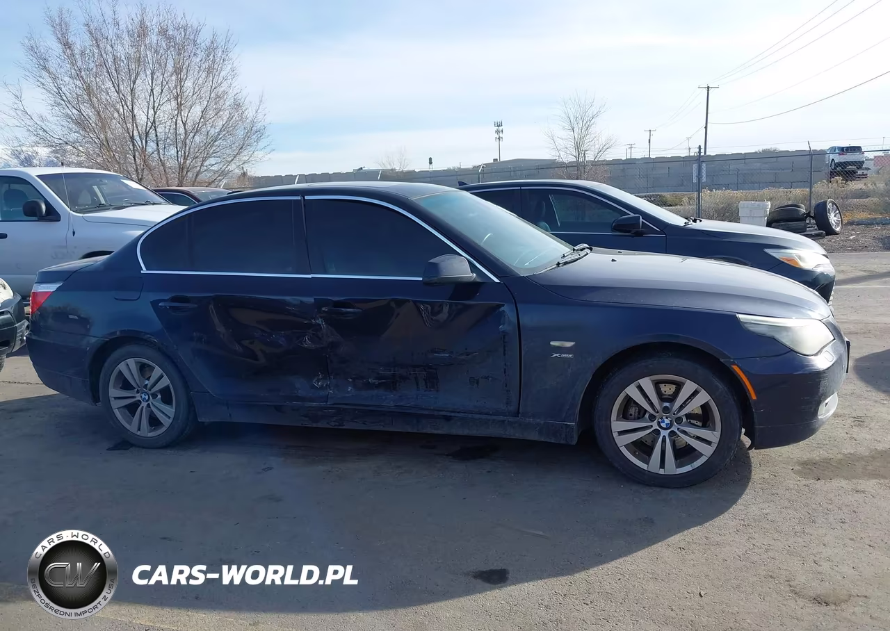 2010 BMW 528I xDrive VIN:WBANV1C52AC388723 - 13