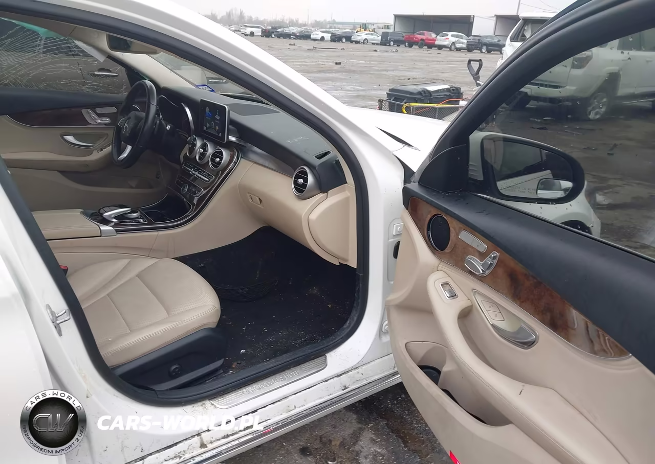 2015 Mercedes-Benz C 300 4Matic VIN:55SWF4KB6FU031731 - 5