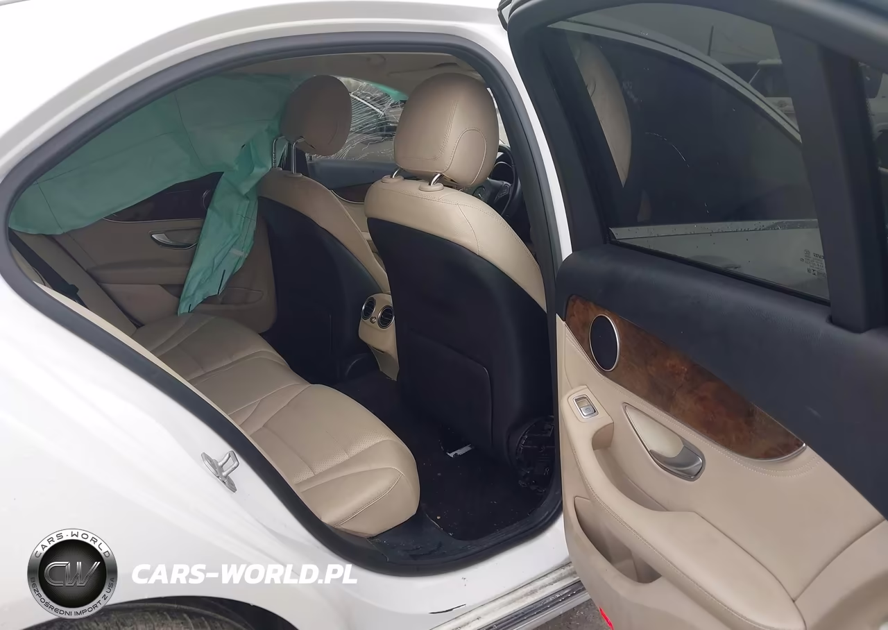 2015 Mercedes-Benz C 300 4Matic VIN:55SWF4KB6FU031731 - 8