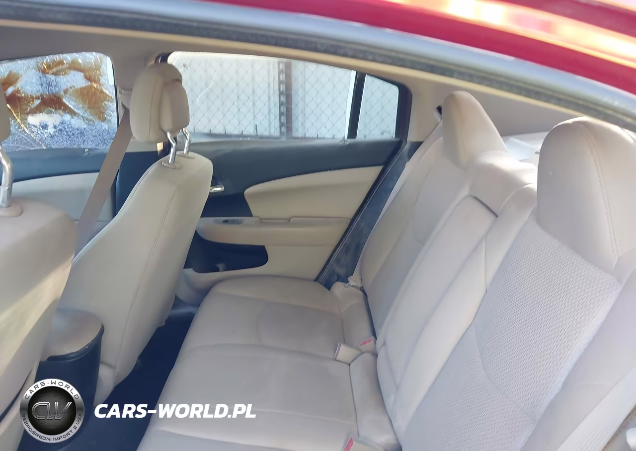 2012 Chrysler 200 Touring VIN:1C3CCBBB2CN143123 - 8