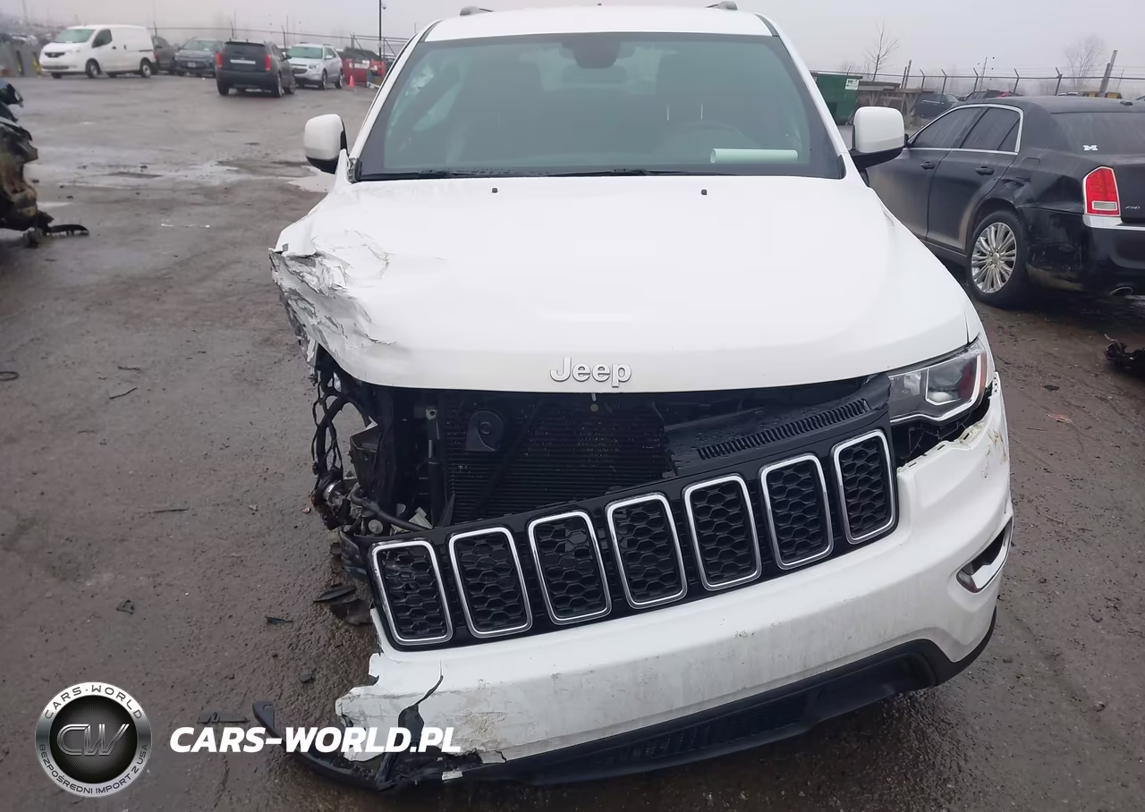 2019 Jeep Grand Cherokee Laredo E 4X4 VIN:1C4RJFAG1KC687896 - 13