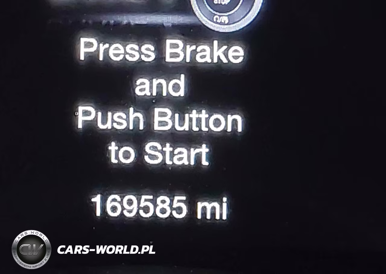 2019 Jeep Grand Cherokee Laredo E 4X4 VIN:1C4RJFAG1KC687896 - 16
