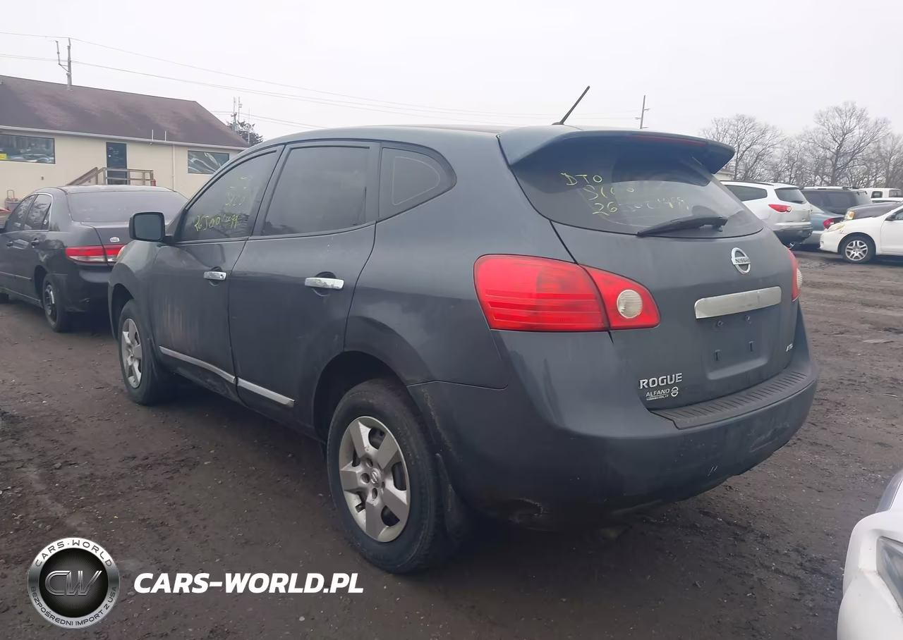 2013 Nissan Rogue S VIN:JN8AS5MV8DW648128 - 3