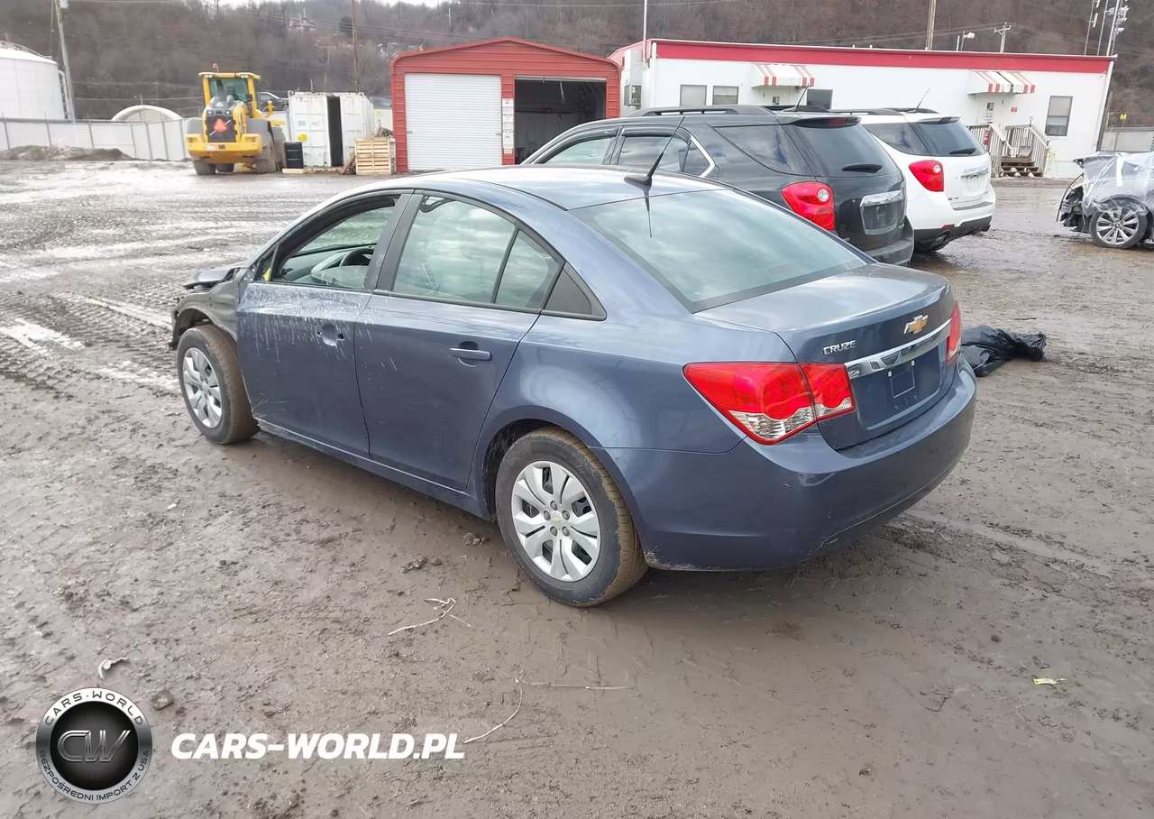 2014 Chevrolet Cruze Ls Auto VIN:1G1PA5SG0E7153696 - 3