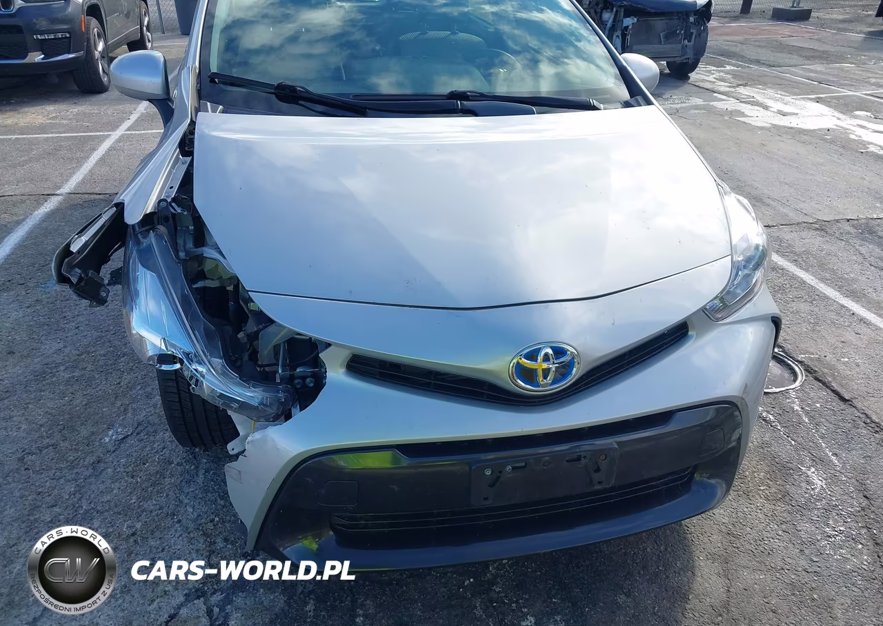 2015 Toyota Prius V Three VIN:JTDZN3EU9FJ022684 - 17