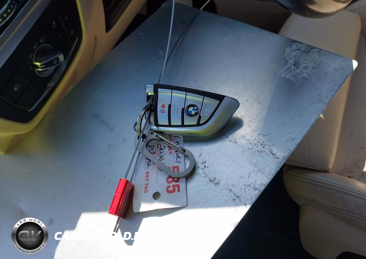 2020 BMW X3 Sdrive30I VIN:5UXTY3C04LLU72139 - 11
