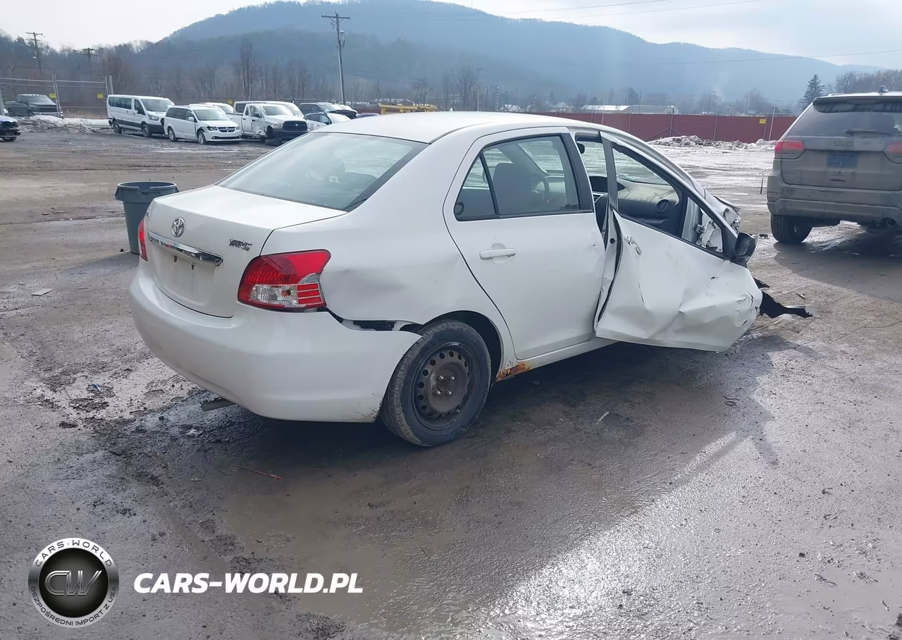 2009 Toyota Yaris VIN:JTDBT903X94062378 - 4