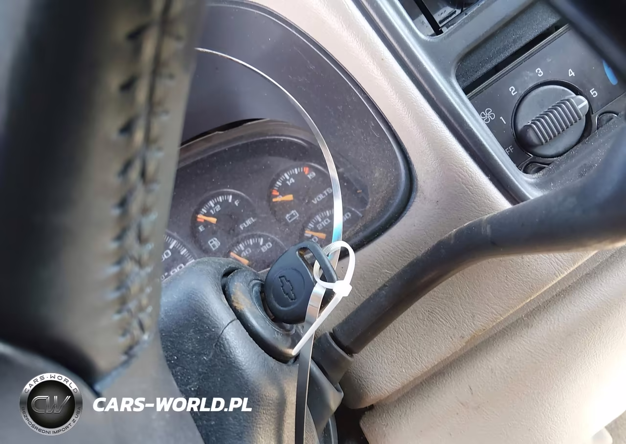 2001 Chevrolet Silverado 1500 Ls VIN:2GCEC19V111322928 - 11