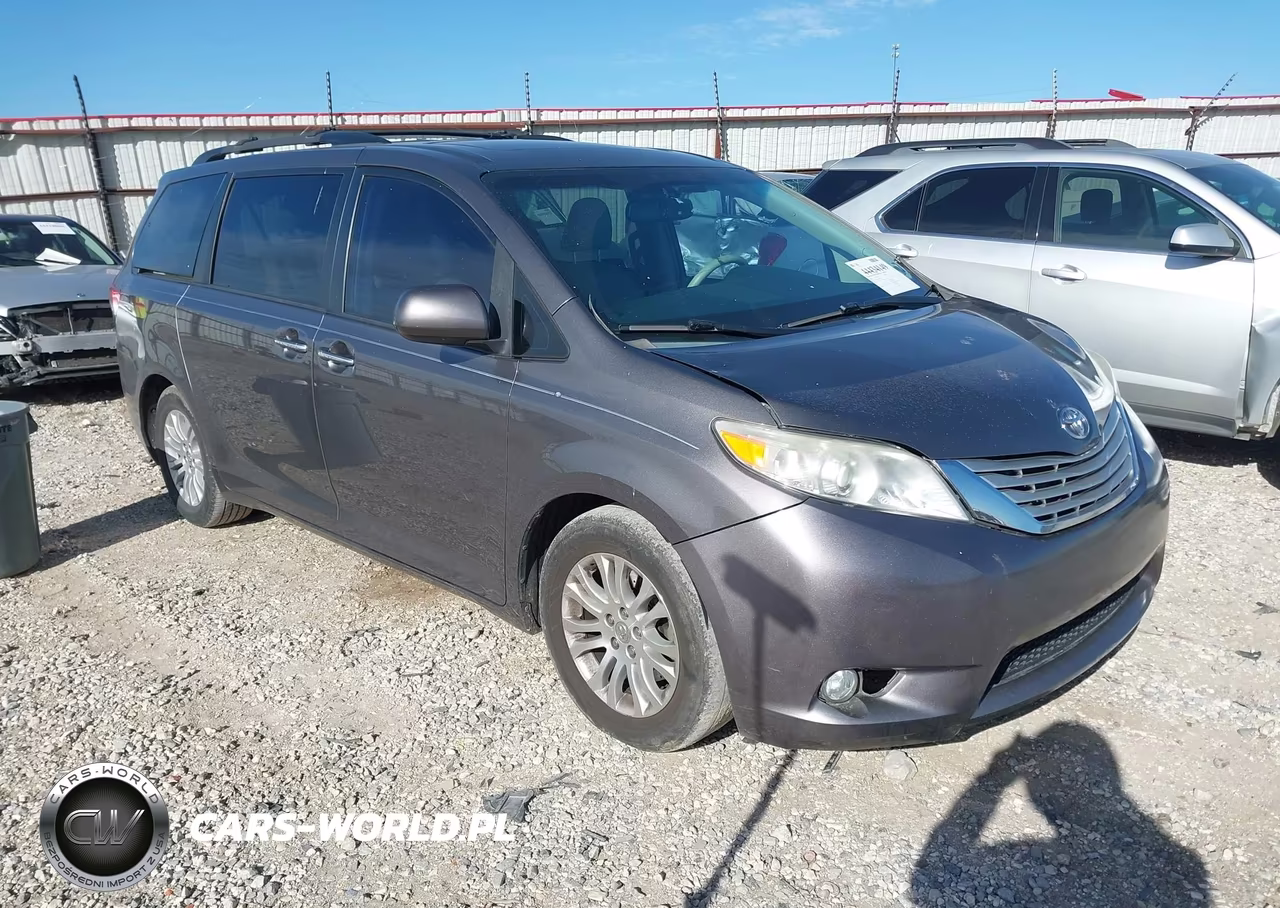 2014 Toyota Sienna Xle V6 7 Passenger Auto Access Seat