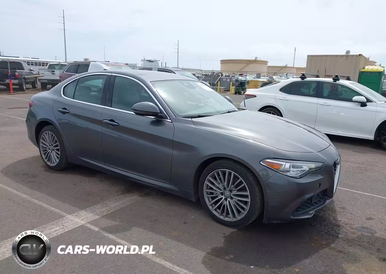 2017 Alfa Romeo Giulia Ti Awd