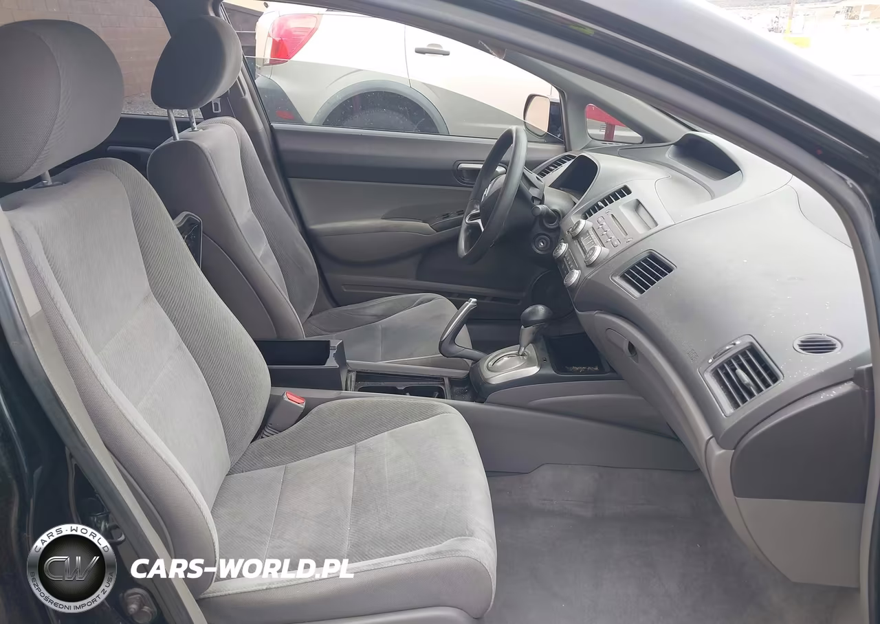 2010 Honda Civic Lx VIN:19XFA1F5XAE012035 - 5