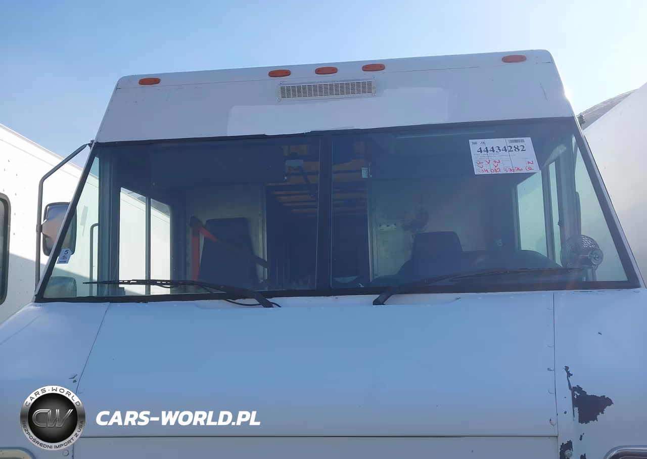 2007 Workhorse Custom Chassis Commercial Chassis W42 VIN:5B4KPD2V973422240 - 14