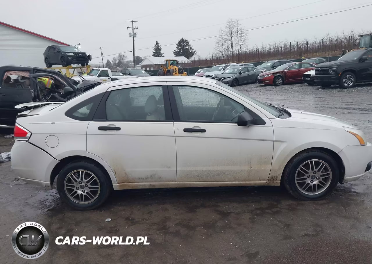 2011 Ford Focus Se VIN:1FAHP3FN0BW169024 - 13