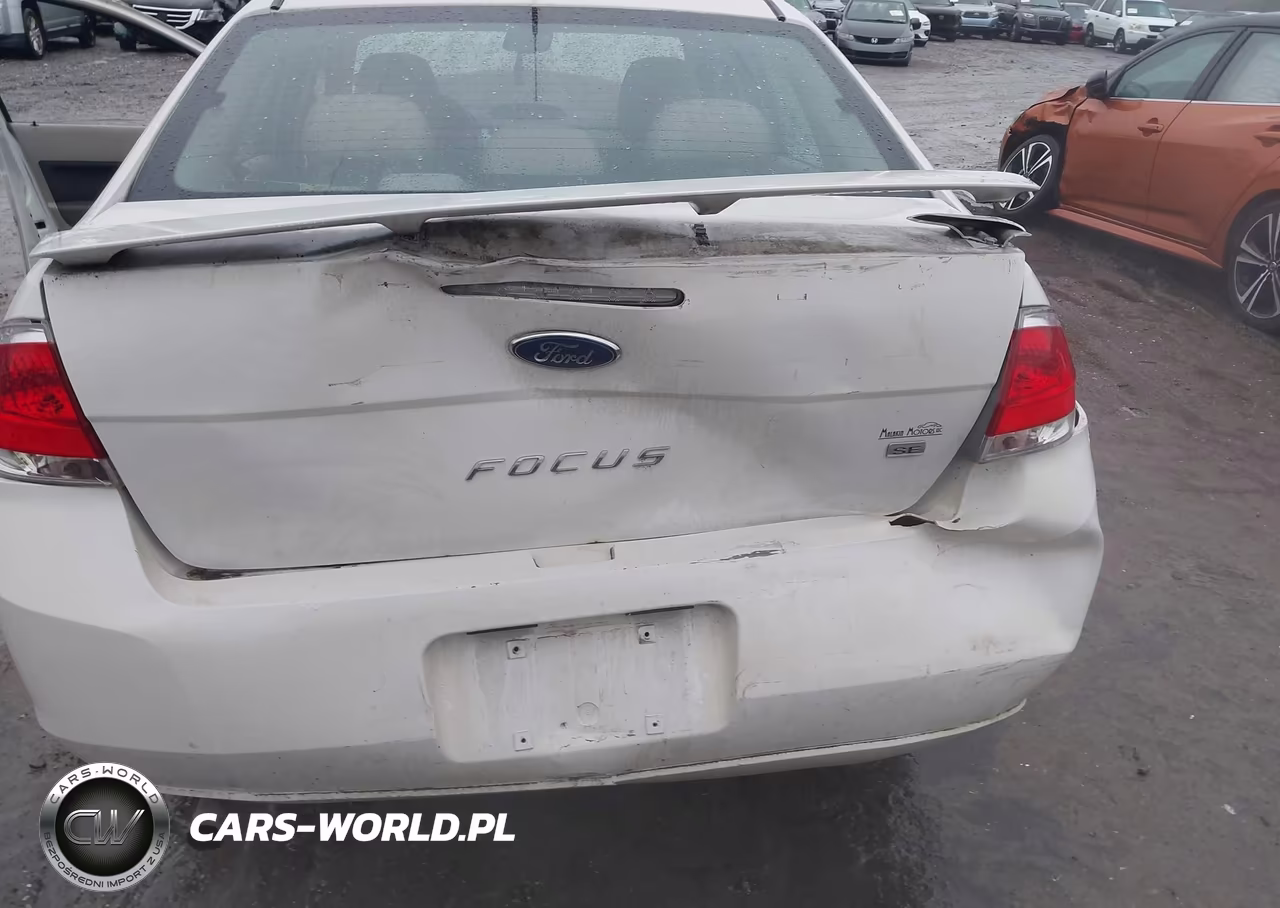2011 Ford Focus Se VIN:1FAHP3FN0BW169024 - 6