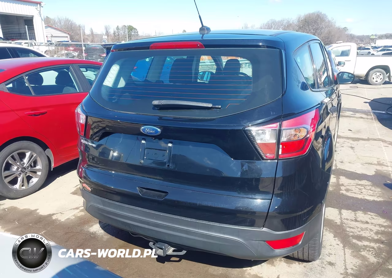 2018 Ford Escape S VIN:1FMCU0F78JUB03954 - 16