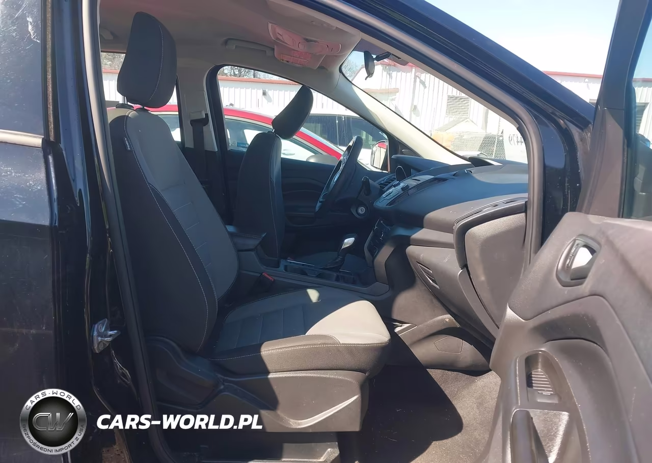 2018 Ford Escape S VIN:1FMCU0F78JUB03954 - 5