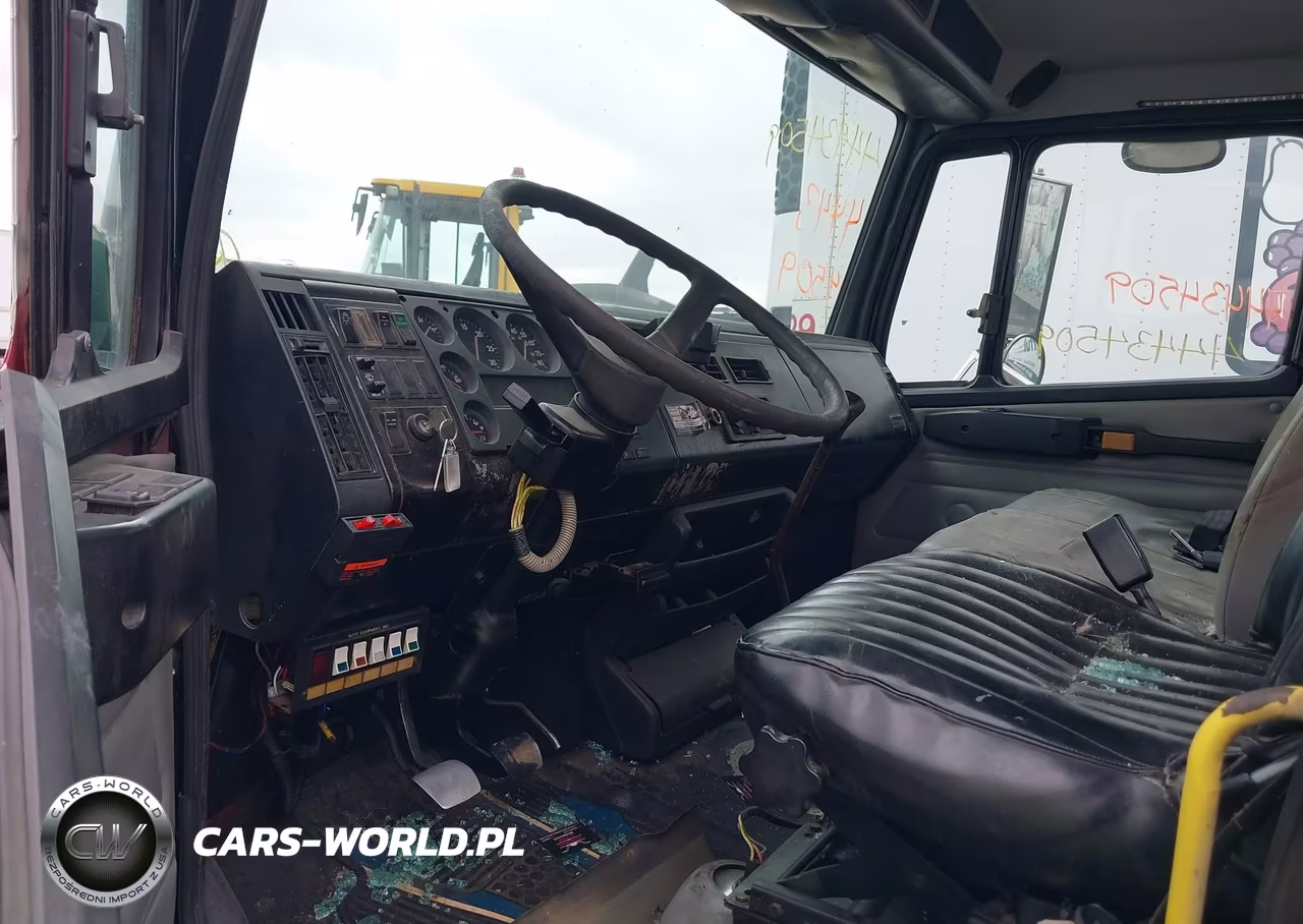 2000 Freightliner Medium Conventional Fl60 VIN:1FV3GFBC3YHB78735 - 6