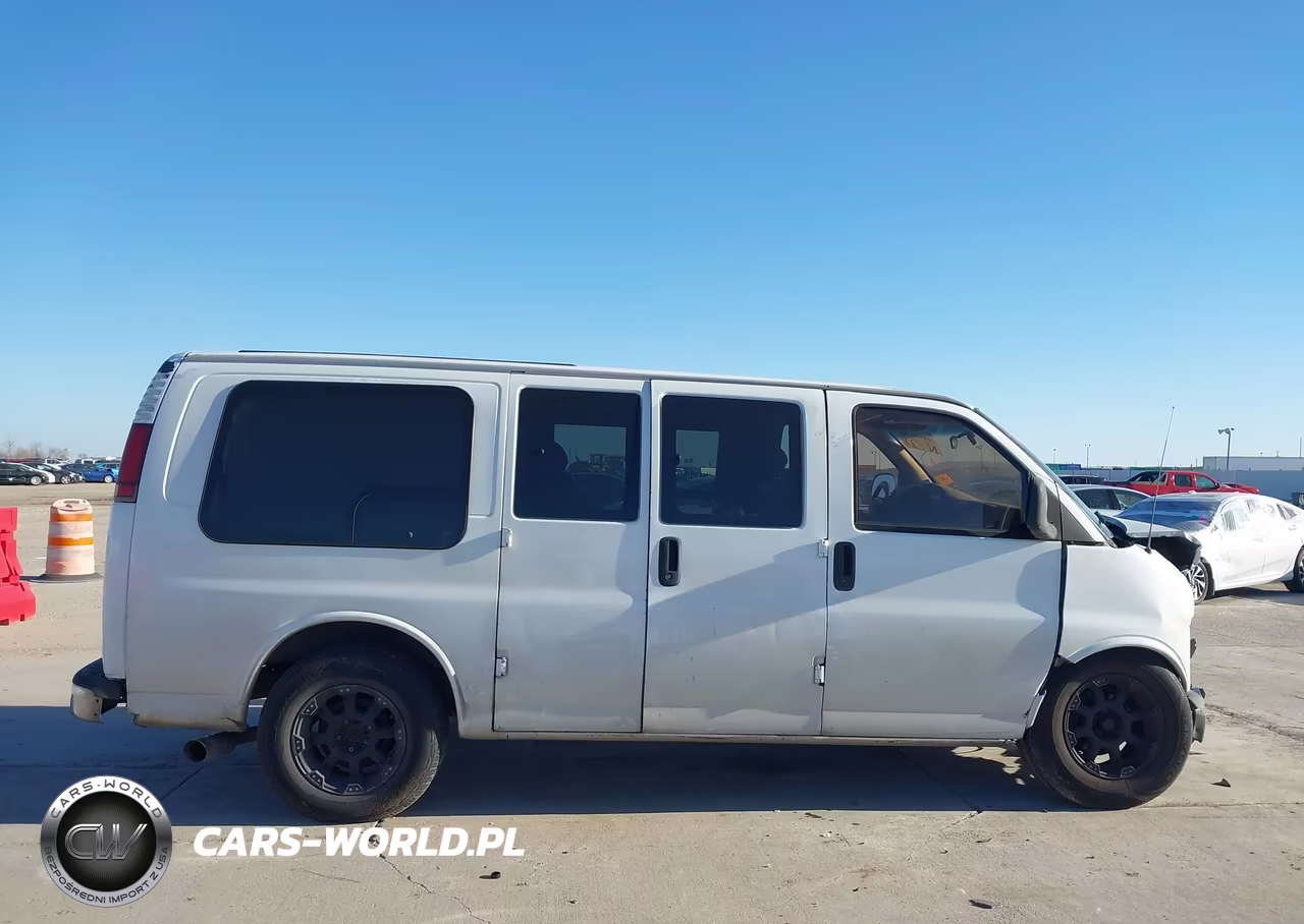 2000 Chevrolet Express Upfitter Pkg. VIN:1GBFG15R4Y1172092 - 14