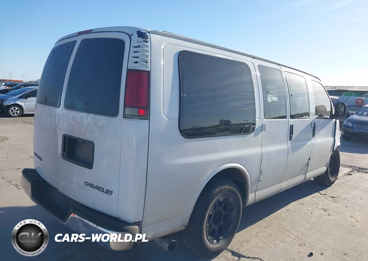 2000 Chevrolet Express Upfitter Pkg. VIN:1GBFG15R4Y1172092 - 4