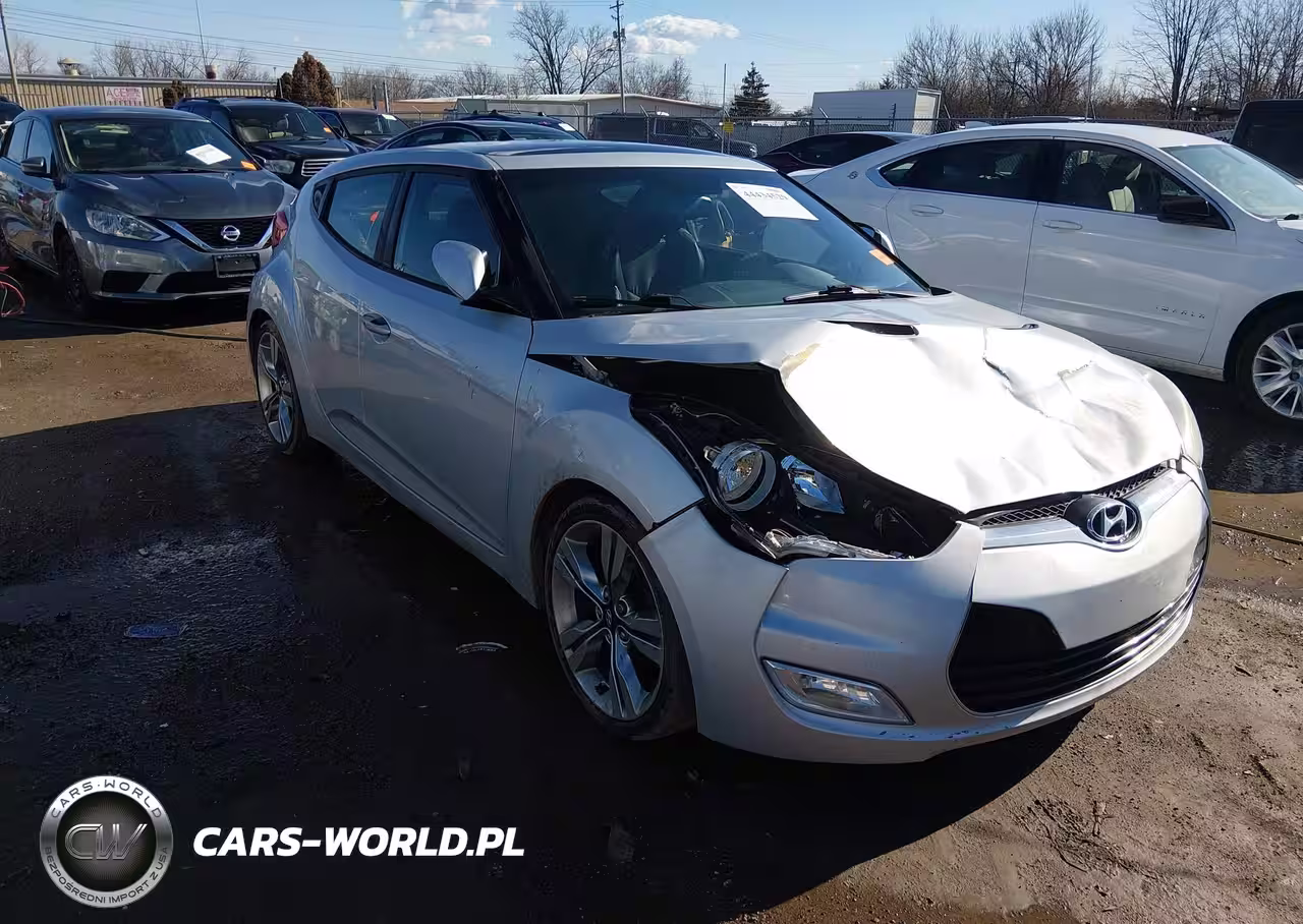 2012 Hyundai Veloster Base W-Black