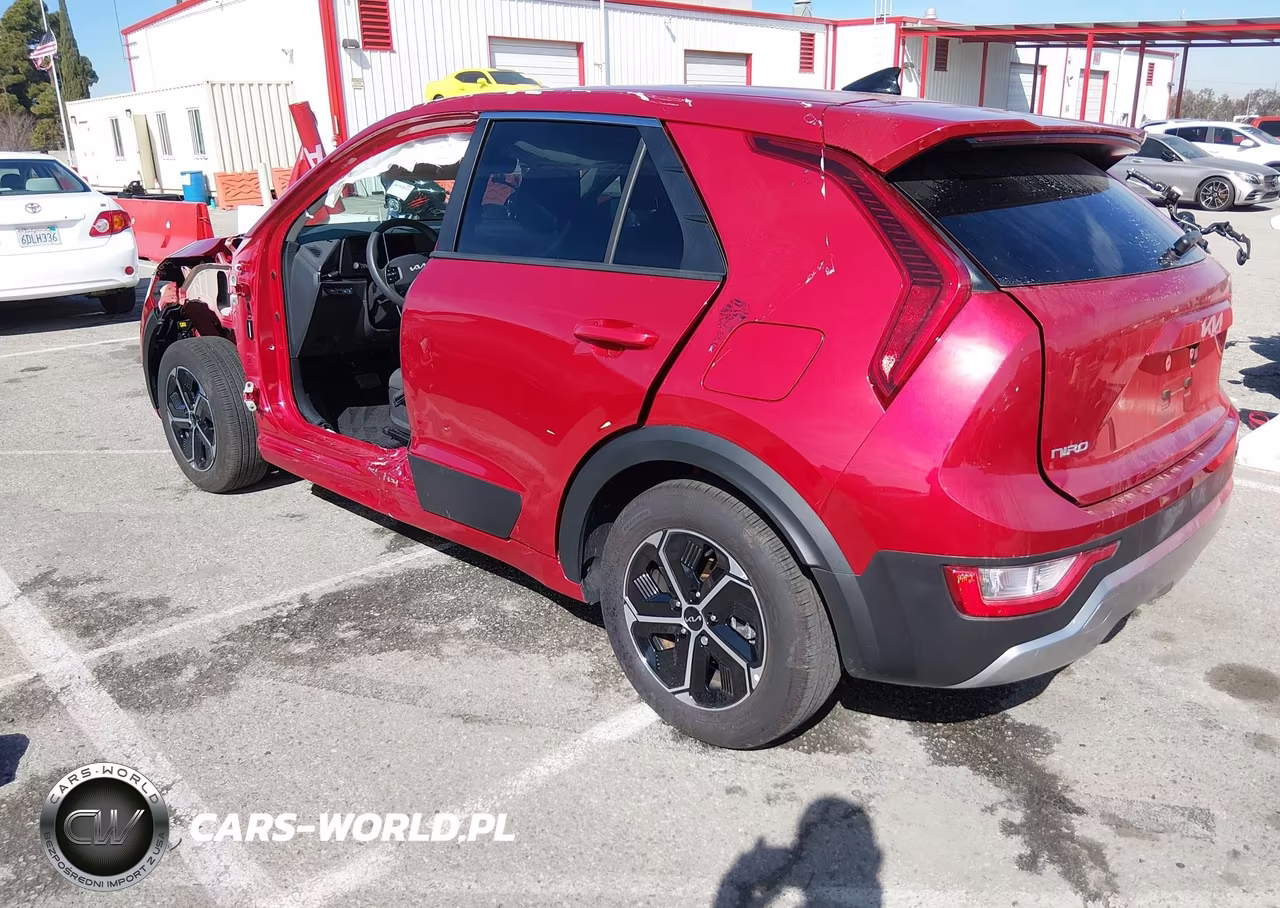 2025 Kia Niro Lx VIN:KNDCP3LE6S5255324 - 3
