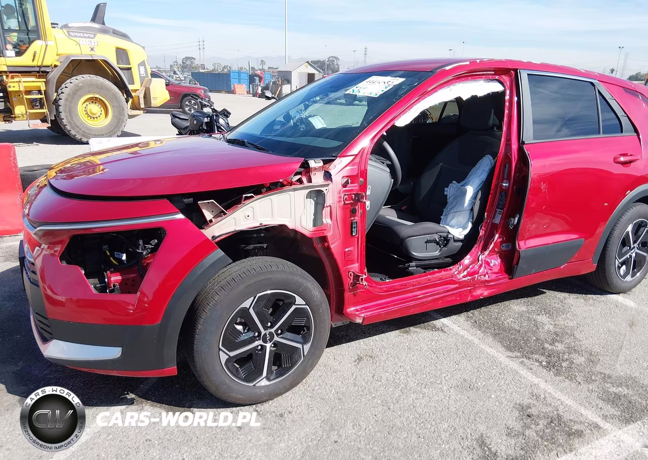 2025 Kia Niro Lx VIN:KNDCP3LE6S5255324 - 6