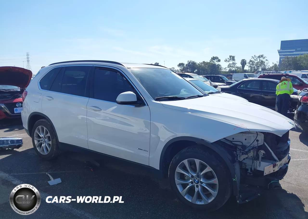 2016 BMW X5 xDrive35I VIN:5UXKR0C54G0S89401 - 14