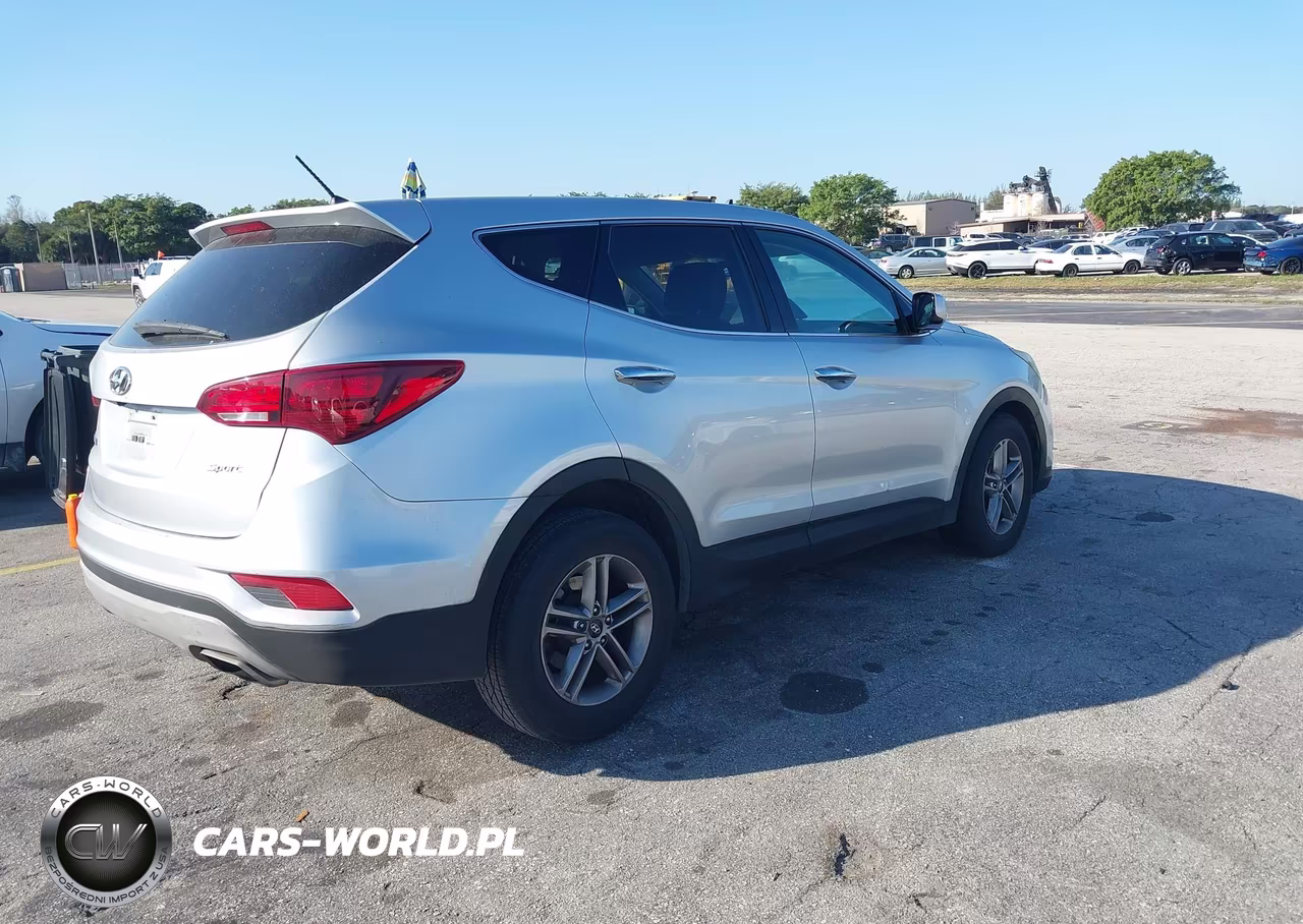 2018 Hyundai Santa Fe Sport 2.4L VIN:5XYZT3LB8JG541175 - 4