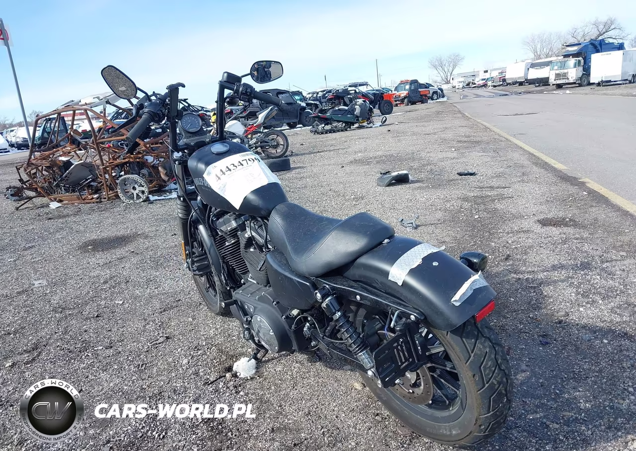 2014 Harley-Davidson Xl883 Iron 883 VIN:1HD4LE214EC437192 - 3
