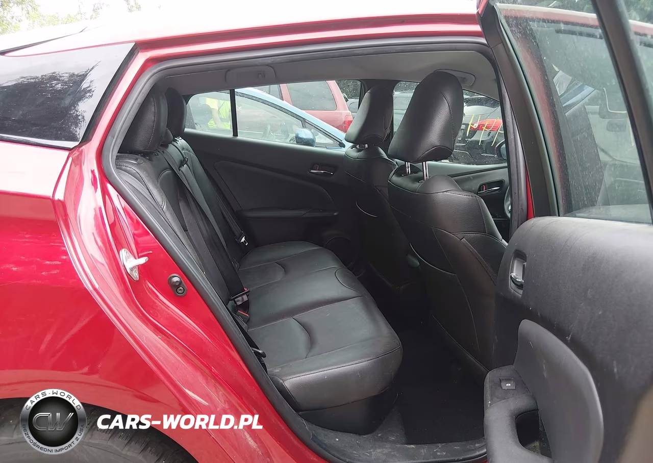 2017 Toyota Prius Two VIN:JTDKBRFU8H3056165 - 8