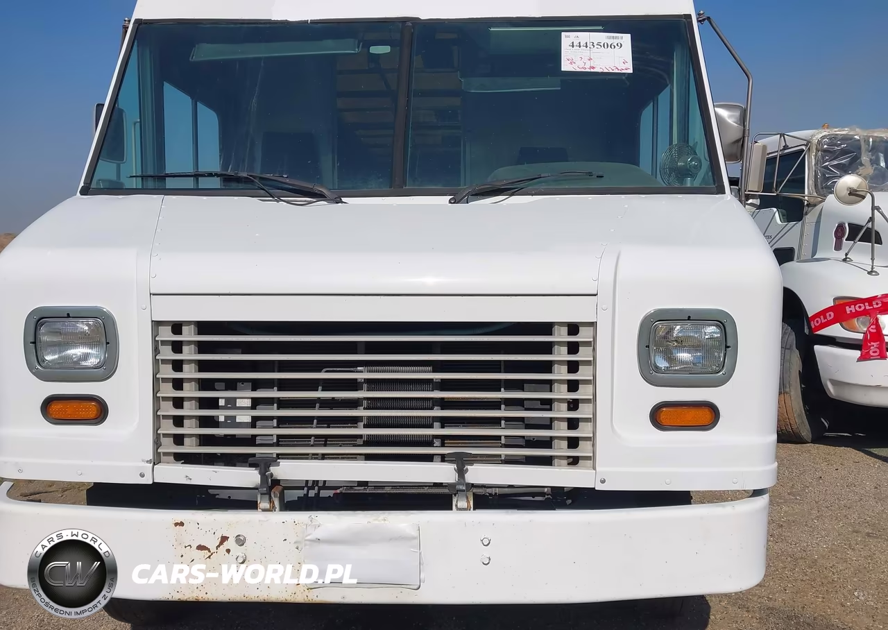 2009 Workhorse Custom Chassis Commercial Chassis W42 VIN:5B4KPD28793437106 - 11