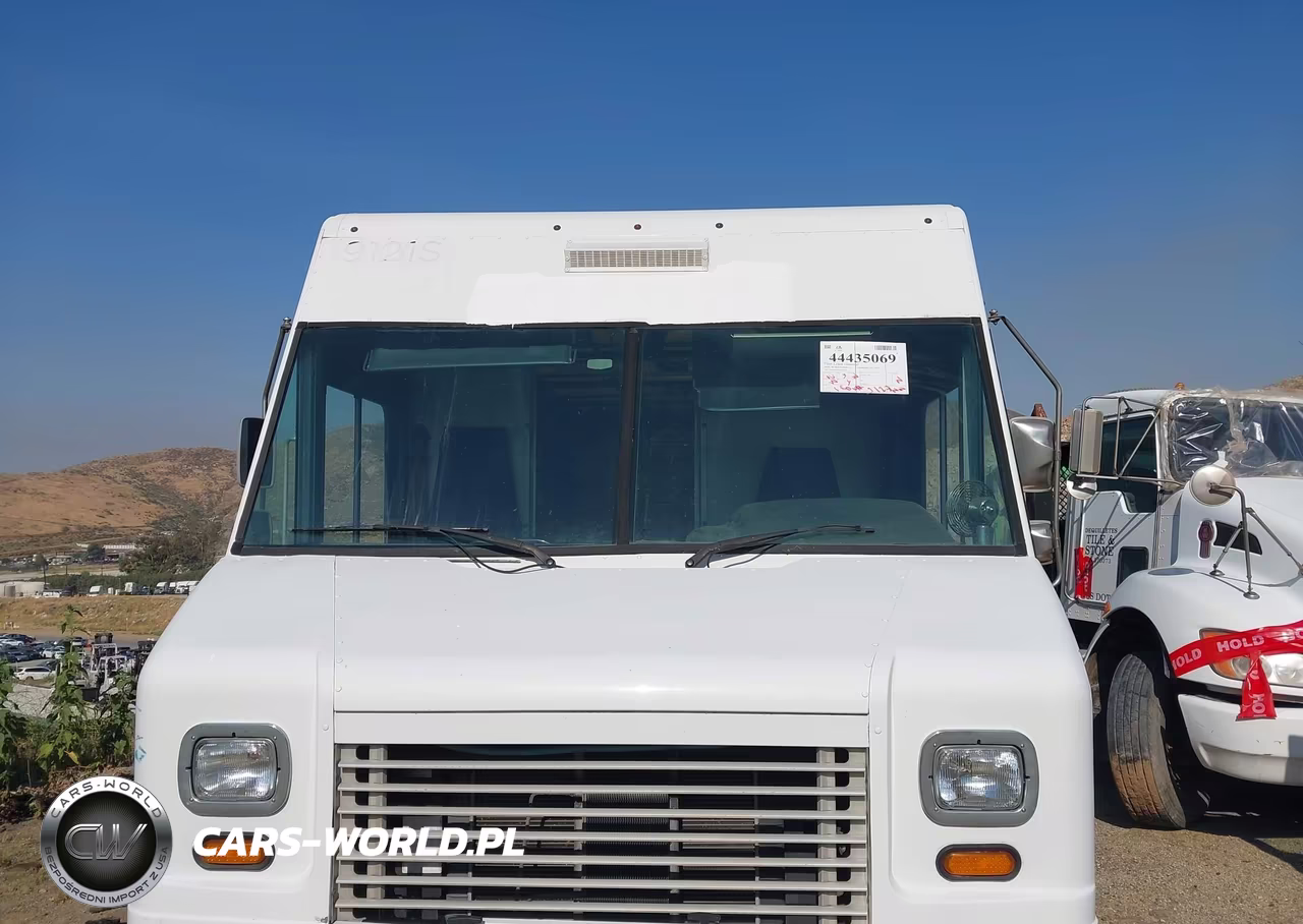 2009 Workhorse Custom Chassis Commercial Chassis W42 VIN:5B4KPD28793437106 - 15