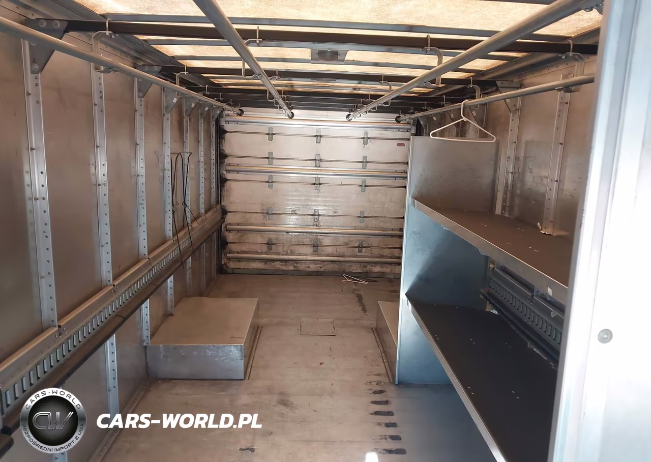 2009 Workhorse Custom Chassis Commercial Chassis W42 VIN:5B4KPD28793437106 - 6