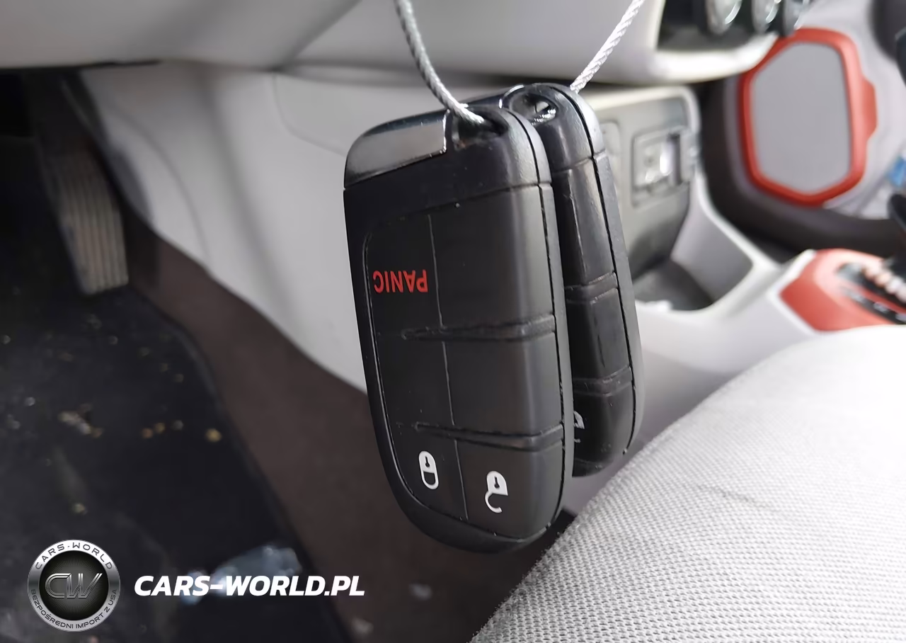 2017 Jeep Renegade Latitude Fwd VIN:ZACCJABB6HPF46371 - 11
