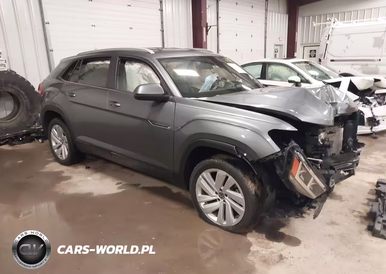 2020 Volkswagen Atlas Cross Sport 3.6L V6 Se W-Technology-3.6L V6 Se W-Technology R-Line