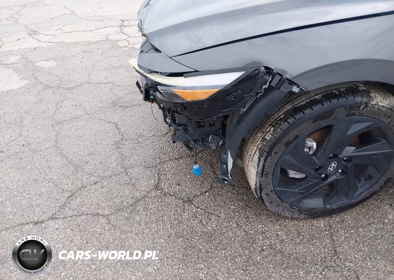 2026 Hyundai Elantra Sel Sport VIN:KMHLM4DG5TU138819 - 17