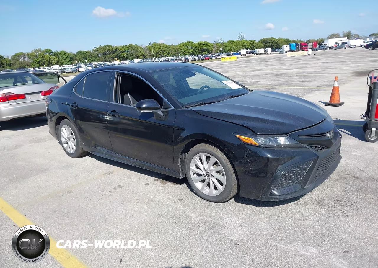 2023 Toyota Camry Se – zdjęcie 1 z 16