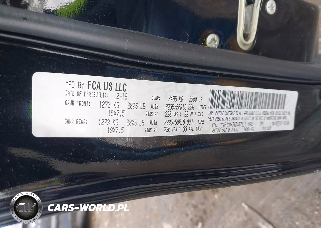 2019 Jeep Cherokee High Altitude 4X4 VIN:1C4PJMDX7KD407111 - 9